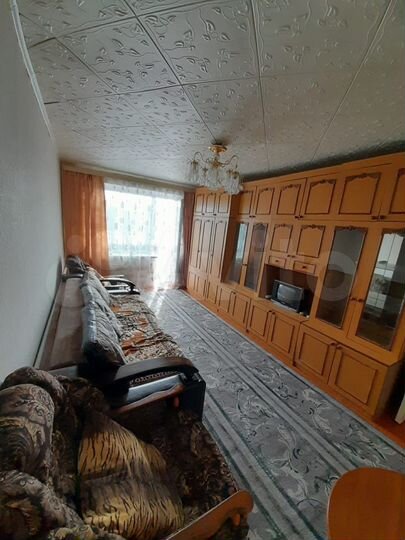 2-к. квартира, 43 м², 8/9 эт.