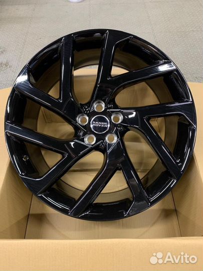 Новые R22 диски на Range Rover