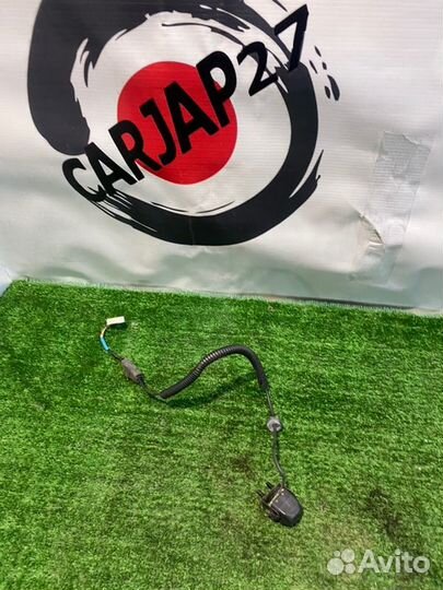 Камера заднего вида(2) Toyota Camry AVV50 2AR-FXE