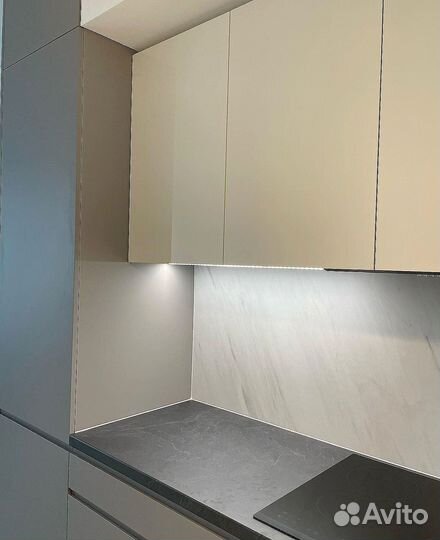 Кухонный гарнитур угловой