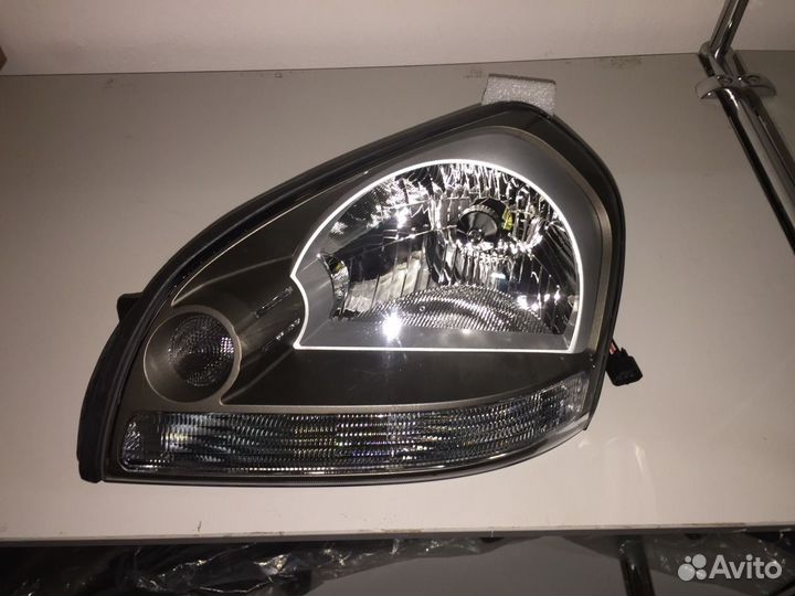Хендай туксон Hyundai Tucson фара левая правая