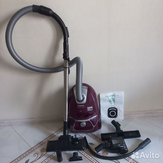 Пылесос с пылесборником Tefal Сompact Power TW3999