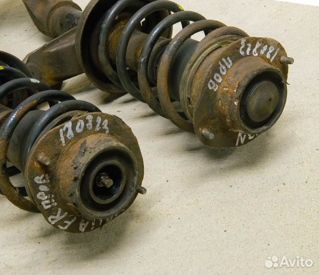 Стойка передняя левая Daewoo Nexia 8 кл