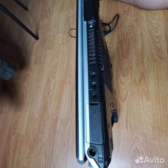 Ноутбук Fujitsu-Siemens Lifebook S7110