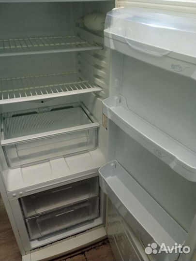 Холодильник Индезит б/у