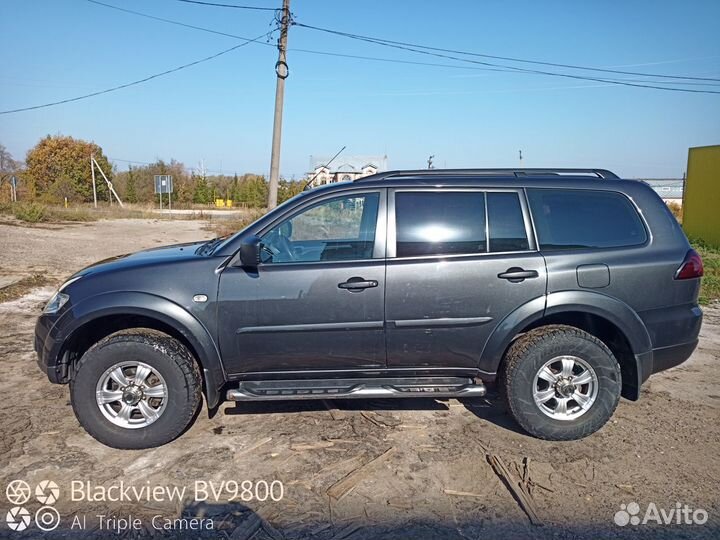 Mitsubishi Pajero Sport 2.5 МТ, 2011, 196 569 км