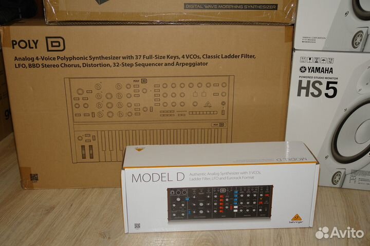 Behringer Model D аналоговый синт. Новый в Наличии
