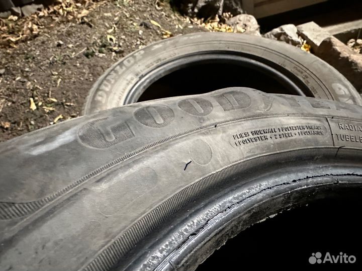 Goodyear EfficientGrip Performance 2 215/55 R17