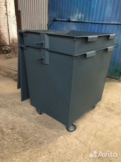 Мусорный контейнер