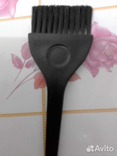 Новая кисточка для окрашивания волос