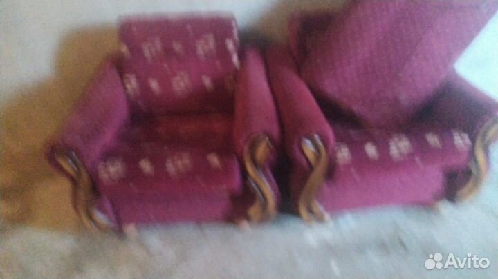 Холл тройка. Очень прочный. Бесплатно