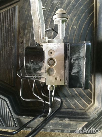 Блок ABS Chrysler 300c 2012 LD2