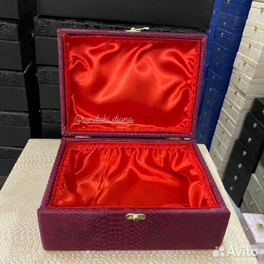 Шкатулка для украшений