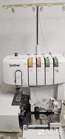 Распошивальная машина Brother 2340cv