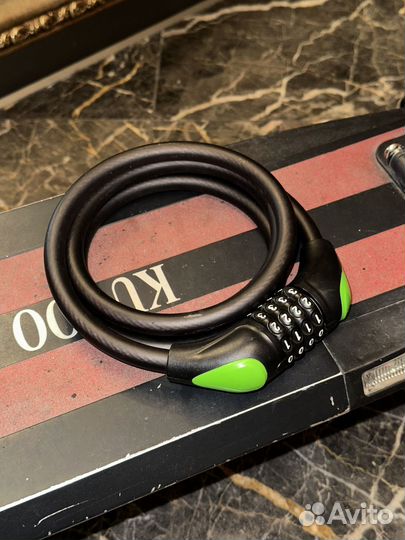 Замок для электросамоката