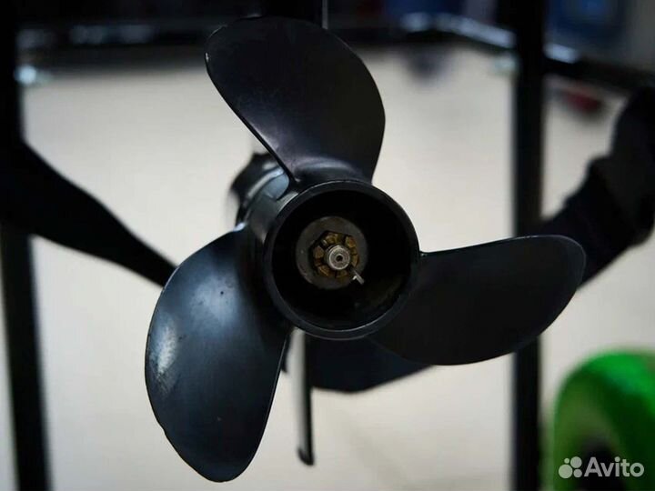 Лодочный мотор HDX (Хдх) R-Series T 5 BMS Б/У