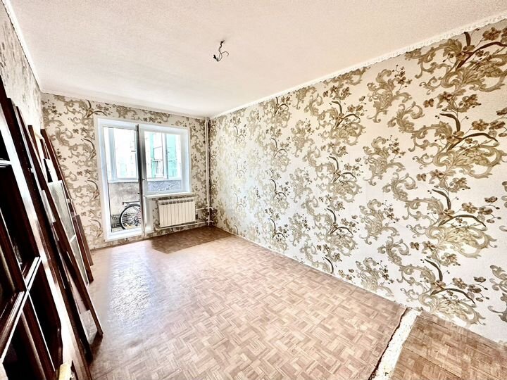 4-к. квартира, 98 м², 4/10 эт.