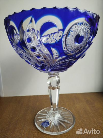Хрустальная синяя ваза для фруктов