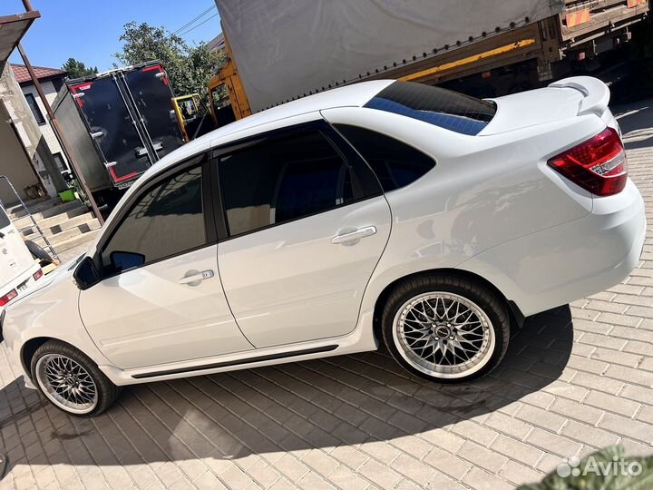 LADA Granta 1.6 МТ, 2023, 7 000 км