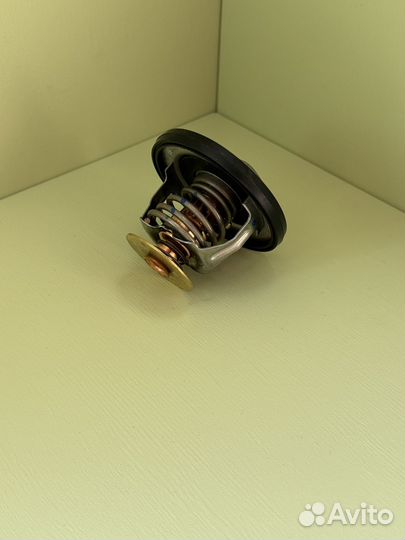 52028898AI Термостат Hemi 5.7-6.4