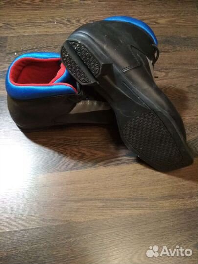 Лыжные ботинки fischer