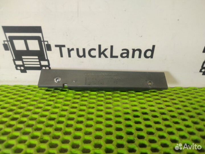 Накладка декоративная правая Man Tgx 2012