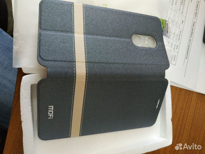 Чехол-книжка на xiaomi redmi note 5 (новый)