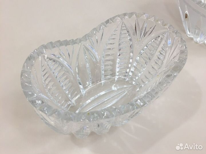 Ваза хрустальная