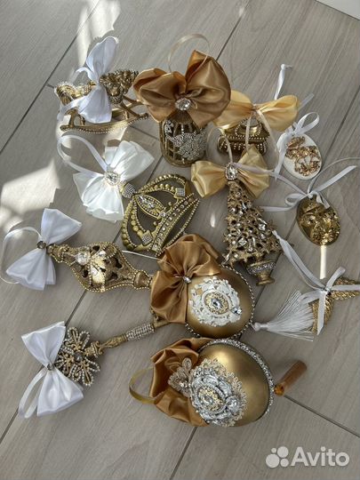 Елочные украшения