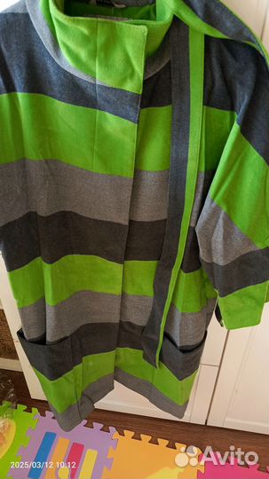 Пальто женское 42 44