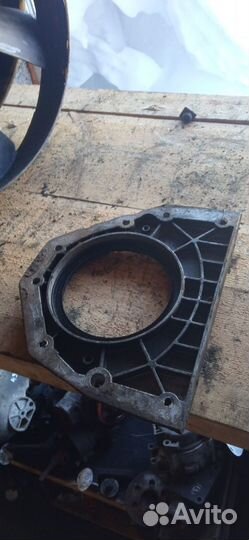 Крышка плиты двигателя нижняя Renault Volvo DXI 11