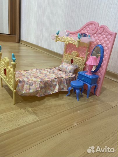 Спальный уголок для кукол