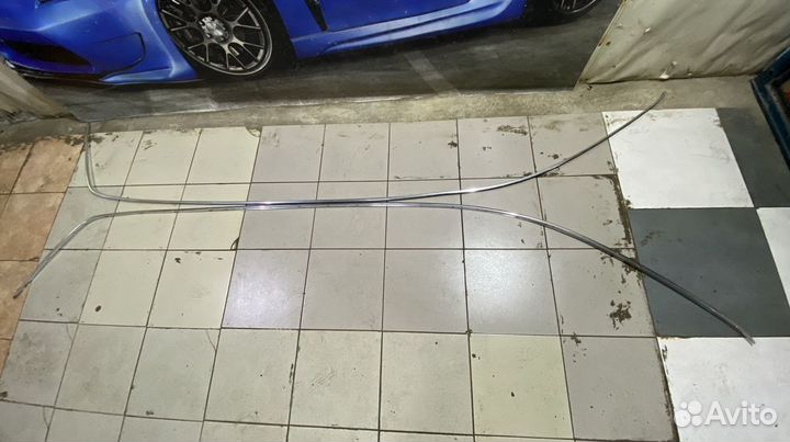 Молдинг крыши левая, правая Audi A6 C5 Avant