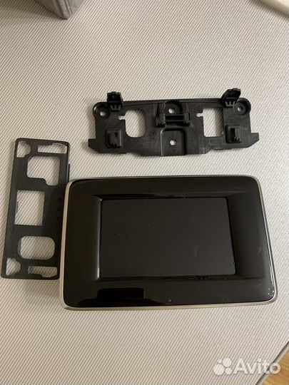 Центральный дисплей от w246