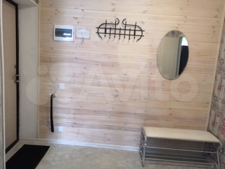 2-к. квартира, 42 м², 1/5 эт.