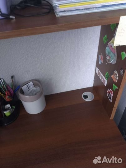 Компьютерный стол