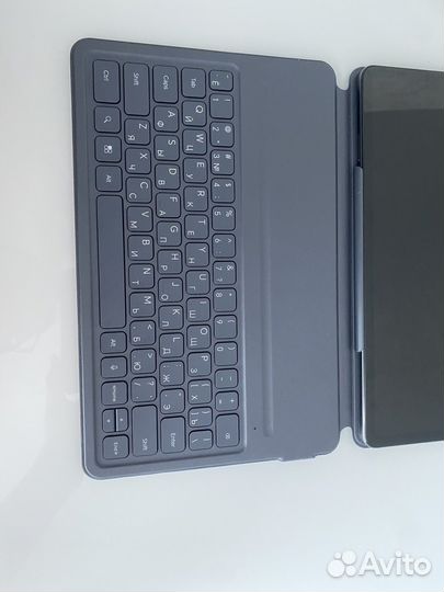 Honor Pad x9 с клавиатурой