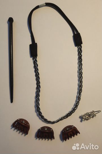 Набор заколок