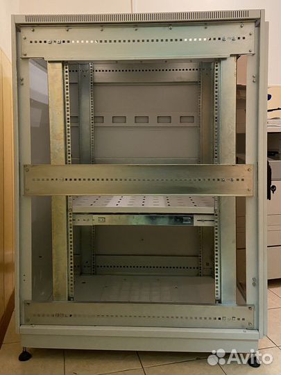 Напольный шкаф 19