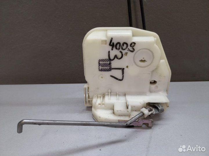 Замок двери задний правый Peugeot 4008 2014