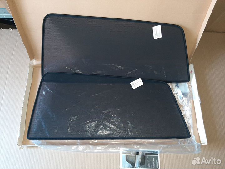 Шторки солнцезащитные задние Skoda Superb combi