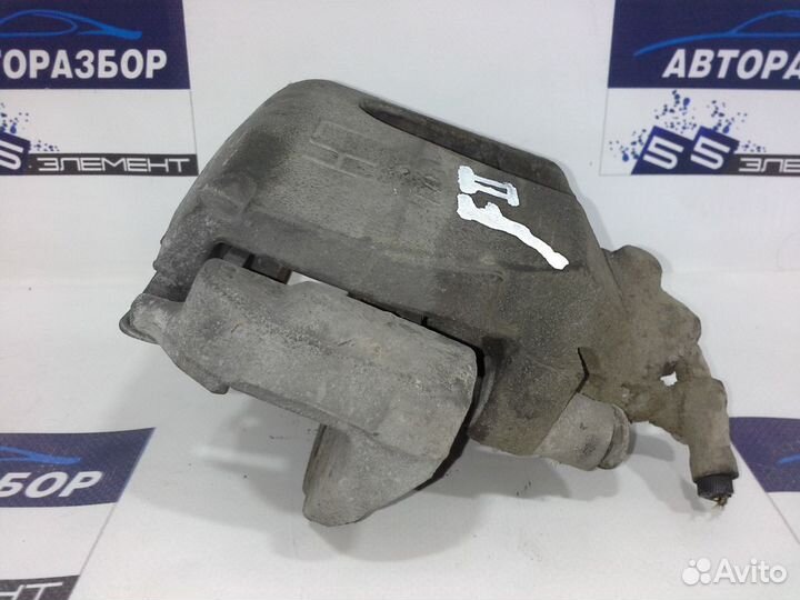 Суппорт передний Ford Focus 2