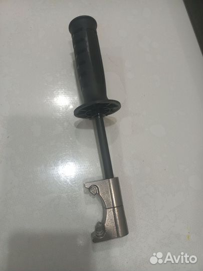 Дополнительная ручка для шуруповёрта ледобура