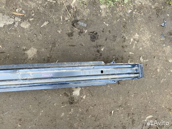 Усилитель переднего бампера Lancia Phedra