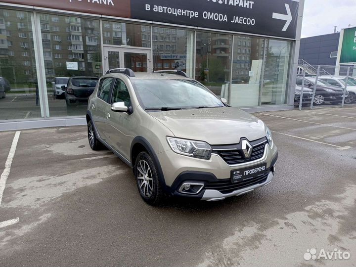 Renault Sandero Stepway 1.6 МТ, 2021, 18 000 км