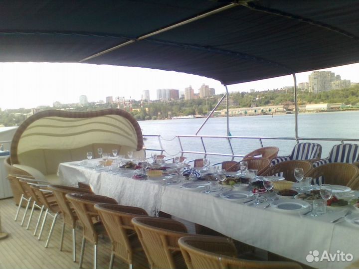 Аренда яхт, катеров, теплоходов