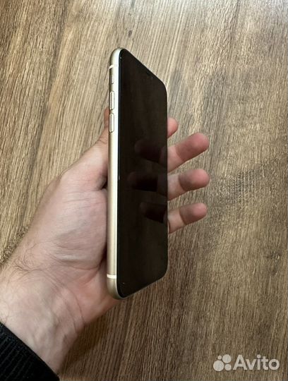 Телефон iPhone 11 128 gb