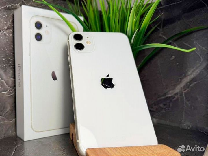 iPhone 11, 64 ГБ
