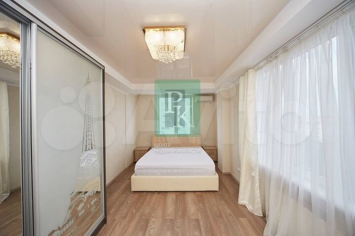 3-к. квартира, 83 м², 5/10 эт.