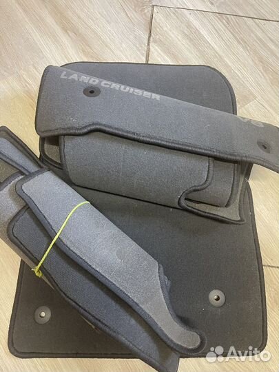 Автомобильные коврики